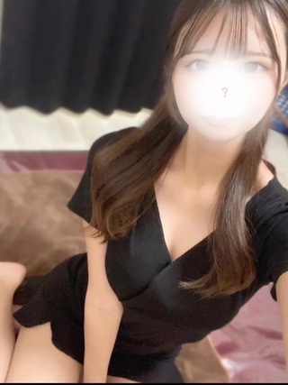 見上　あかりの写真