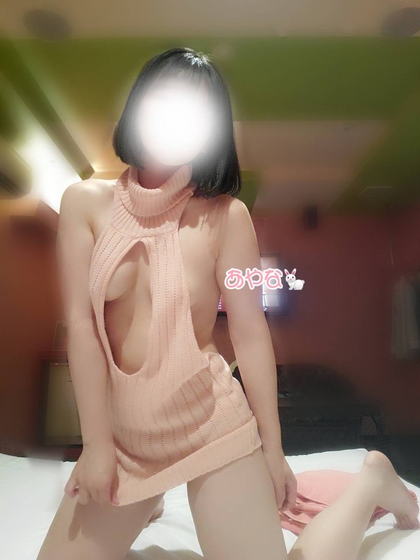 あやなの写真2枚目