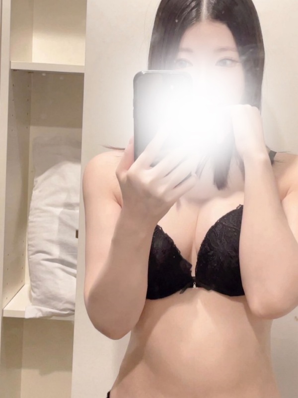 あすなの写真2枚目